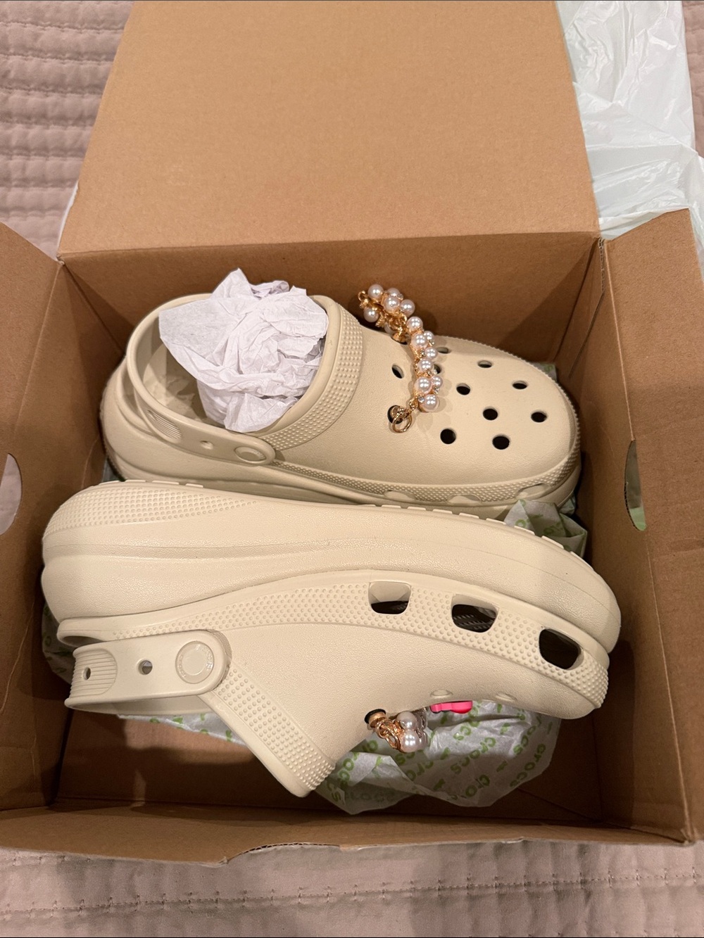 CROCS Kids Cream Pearl Charm Clogs